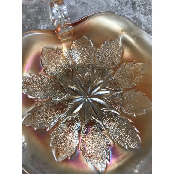 Dugan Marigold Iridescent Carnival Leaf Kays Napping Candy Dish - Picture 3 of 4